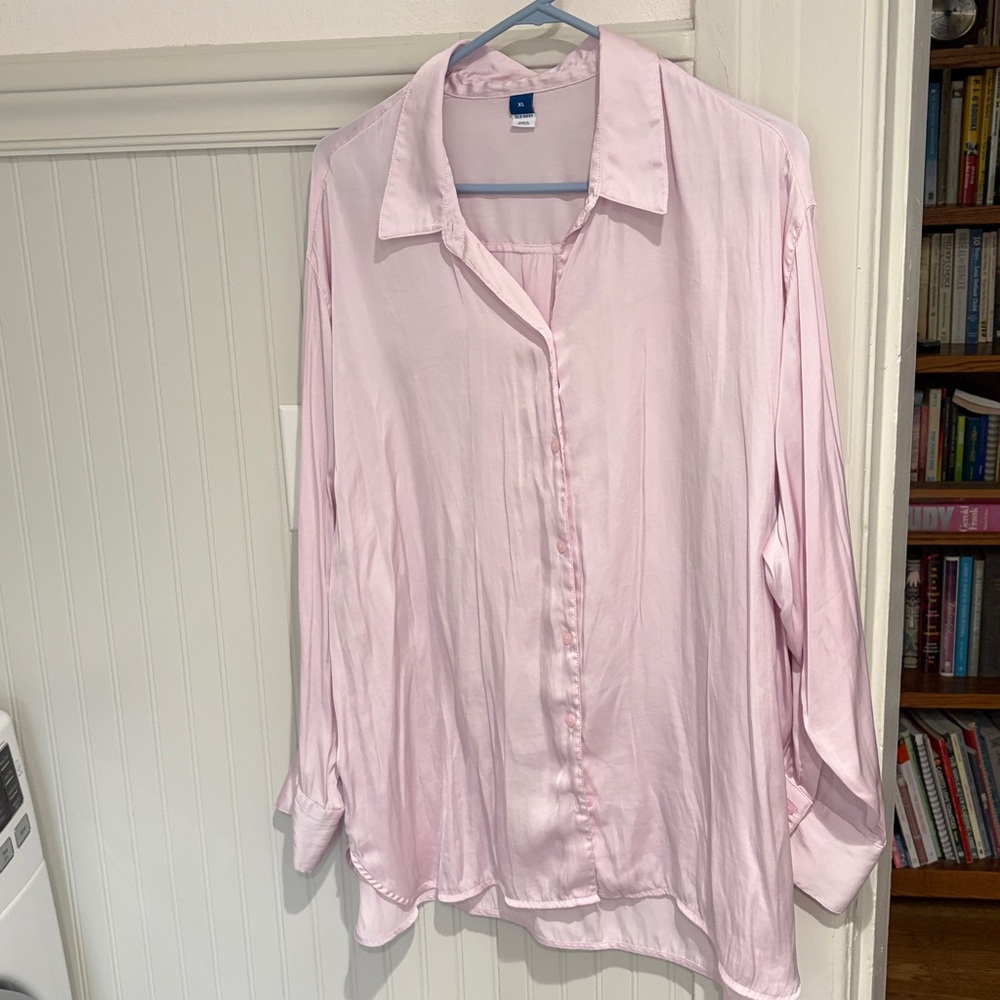 Old Navy Satin Boyfriend Button Down Top